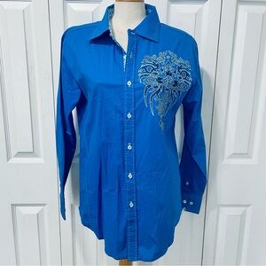 Victorious Los Angeles Stylish Blue Embroidered Button Down Shirt